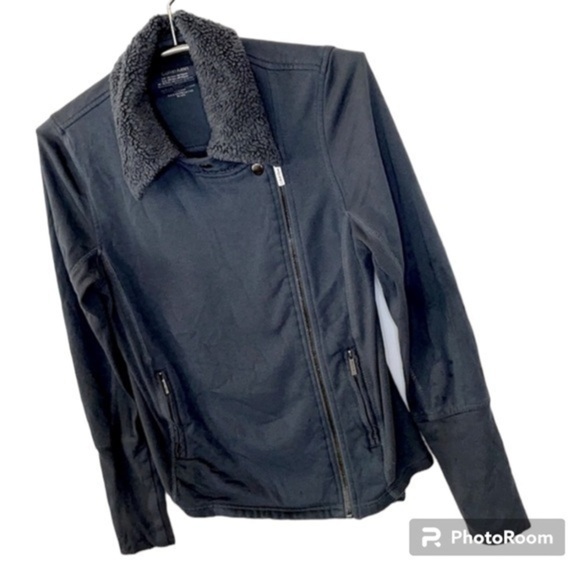 CALVIN KLEIN | Women’s Dark Gray Full Zip Fuzzy Collared Lightweight Jacket, Med - Picture 1 of 9